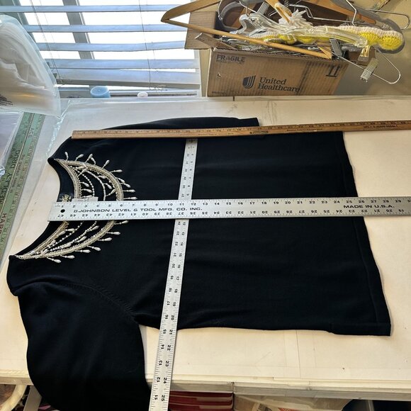 Bob Mackie Womens Pullover Sweater Large Wearable Art Black Beaded Pearl Accent - Picture 5 of 7